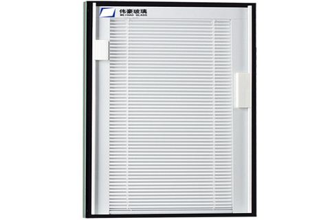 三玻两腔内置百叶中空玻璃